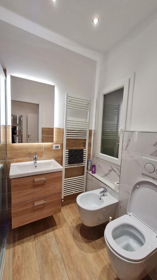 Giudei House Smart 2 Apartment Болоня Екстериор снимка